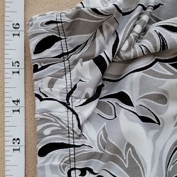 AnyBody Monochrome Swirl Pajama Set Of 3 Size Medium EUC - Picture 5 of 15